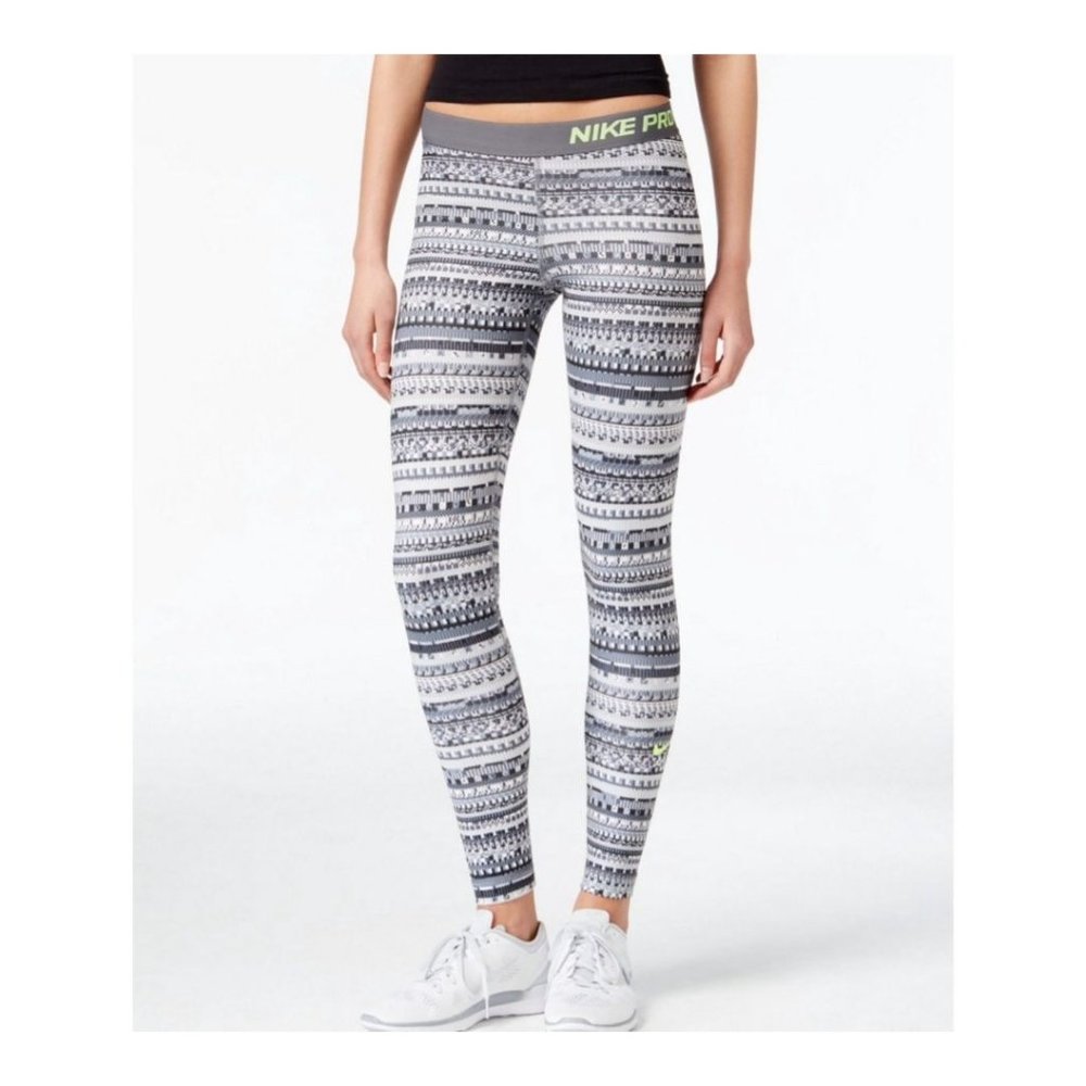 Nike Pro Warm 8 Bit Fair Isle Tights Medium